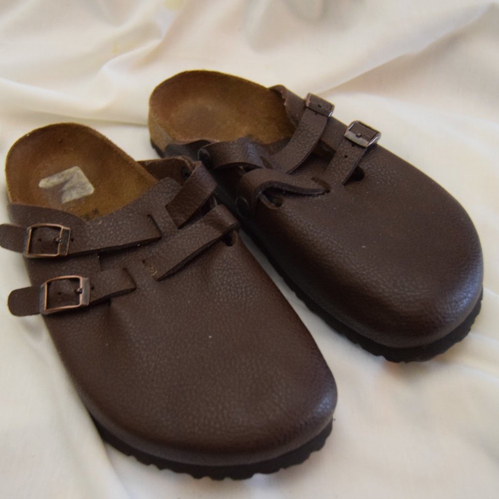 Birkenstock Closed Toe with Straps Never Worn